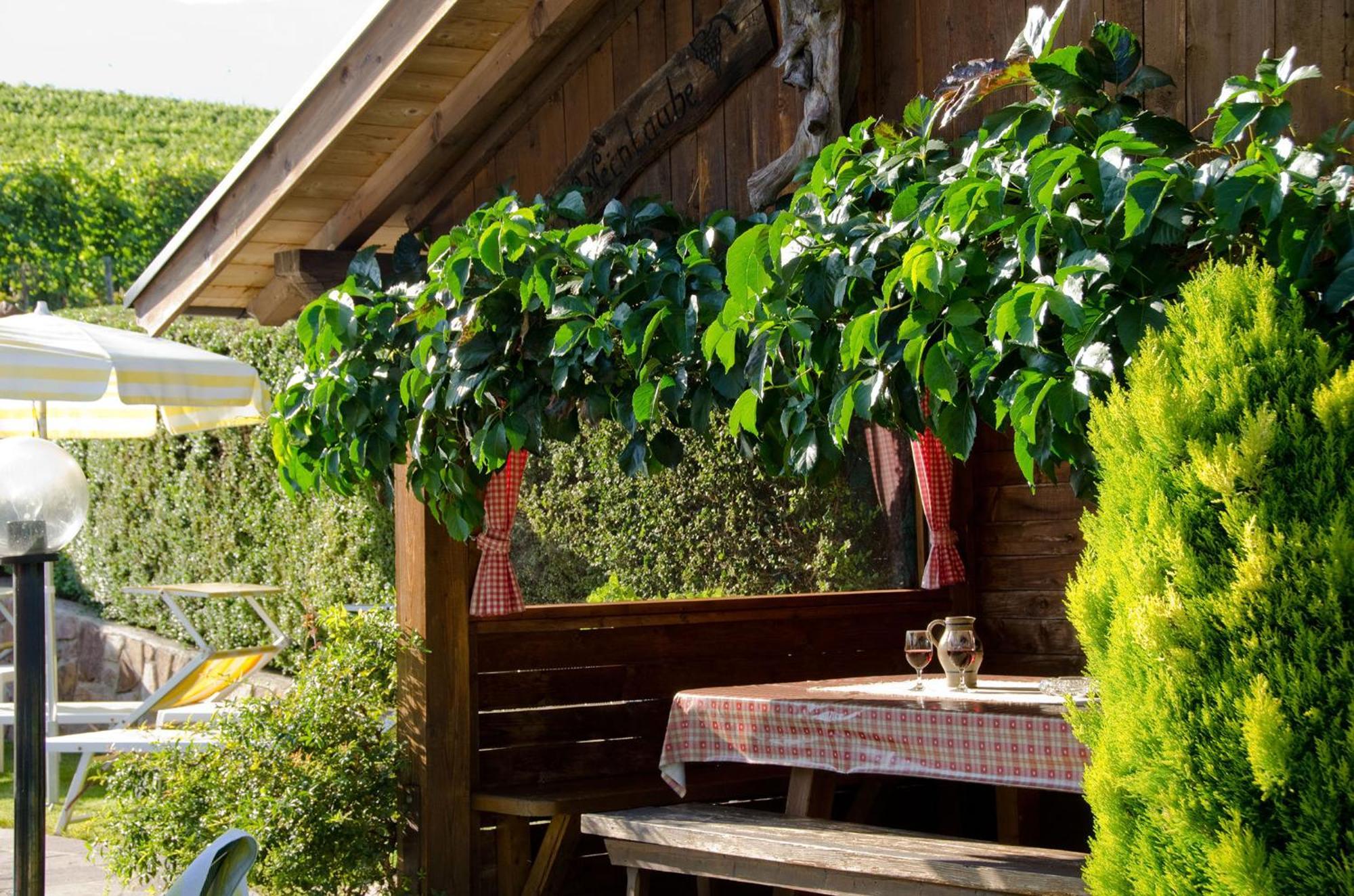 أبيانو سولاّ ستراذا Ferienwohnungen Lanserhof المظهر الخارجي الصورة
